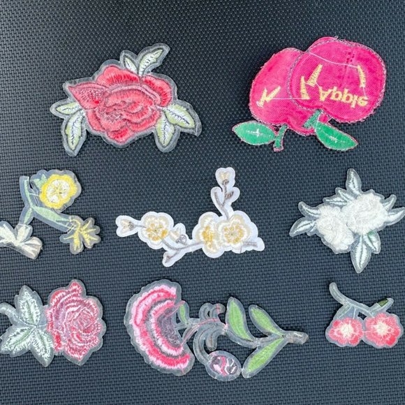 Lot of 8 patches Iron On applique Embroidery Patches Flowers Set of 8 patches - Picture 5 of 9
